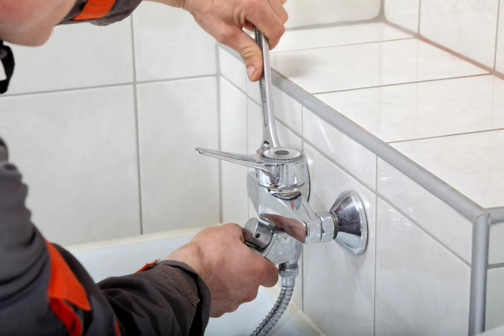 Faucet Installation & Replacement